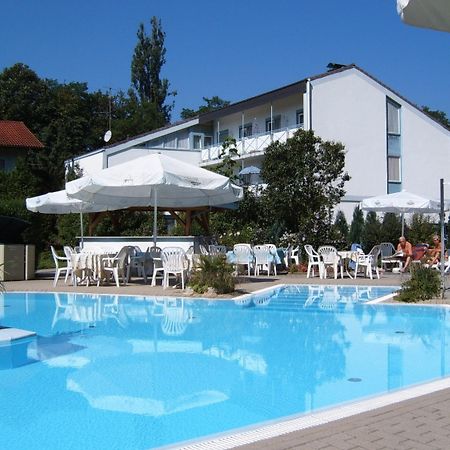 Hotel Park Eden Bad Bellingen Kültér fotó